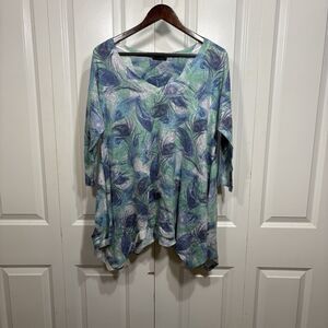 Nally & Millie Tunic Top Women L Peacock Feather Print Asymmetrical Hem Boho